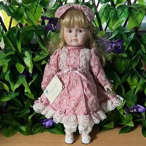 Betty Jane Carter An original Limited Edition Musical Porcelain Doll